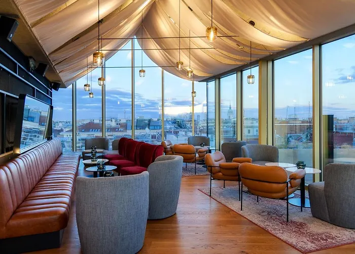 Radisson Red Hotel, Szálloda 4*