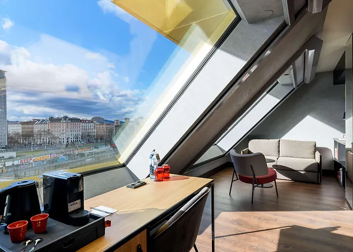 Radisson Red Hotel, Bécs